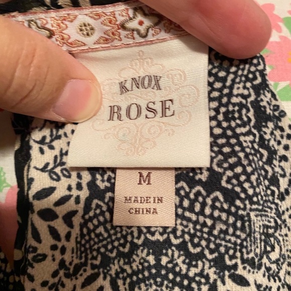 Knox Rose Peplum Tank Blouse - Picture 6 of 6